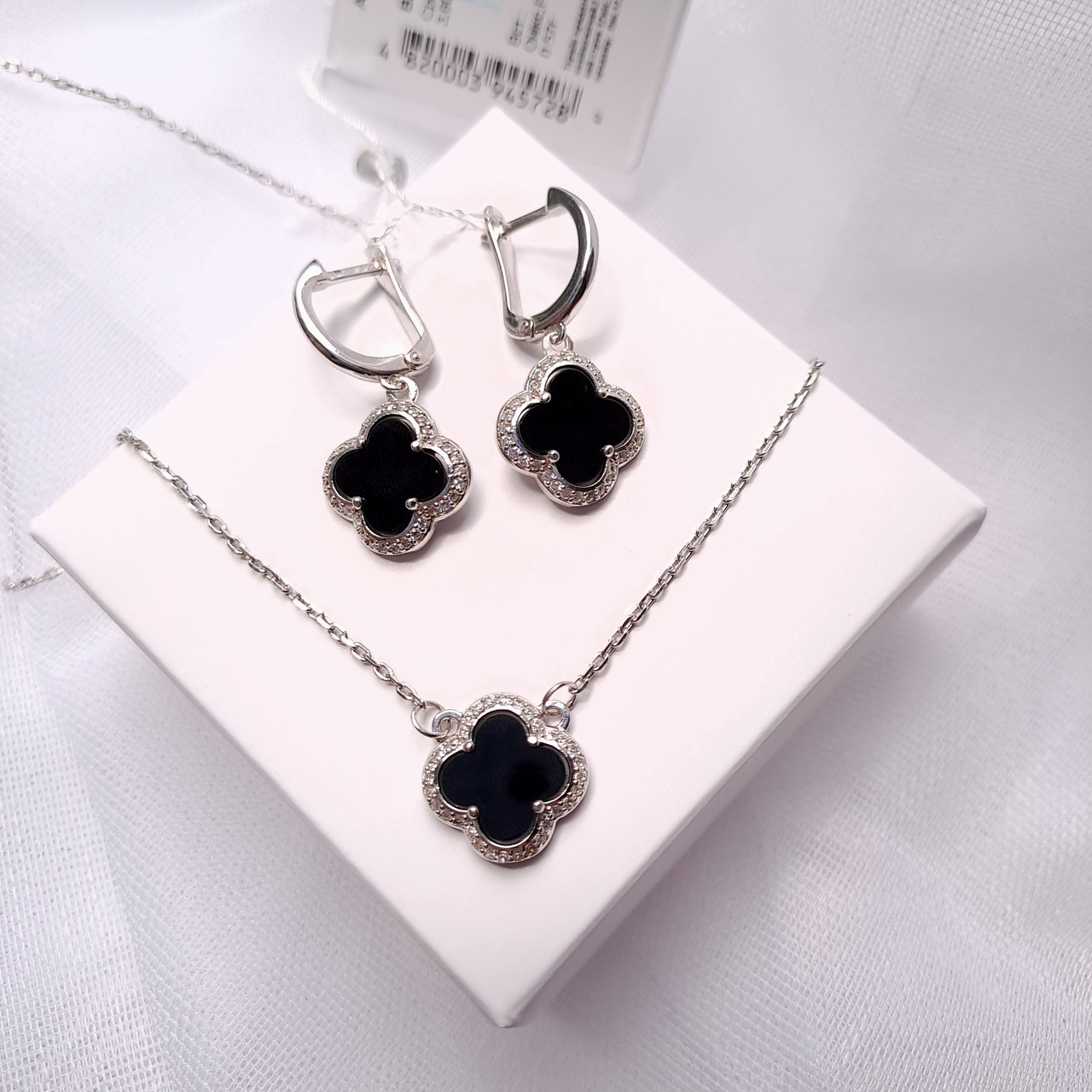 Срібний комплект сережки і кольє Конюшина