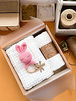 Детский подарочный набор из 3-х вещей с розовым зайкой Kiddie Widdie