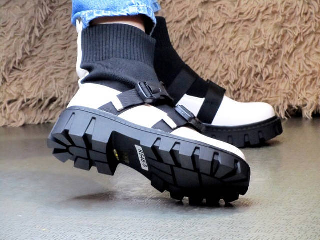 Купить Женские Черно Белые Ботинки деми, цена 675 ₴ — Prom.ua (ID ...