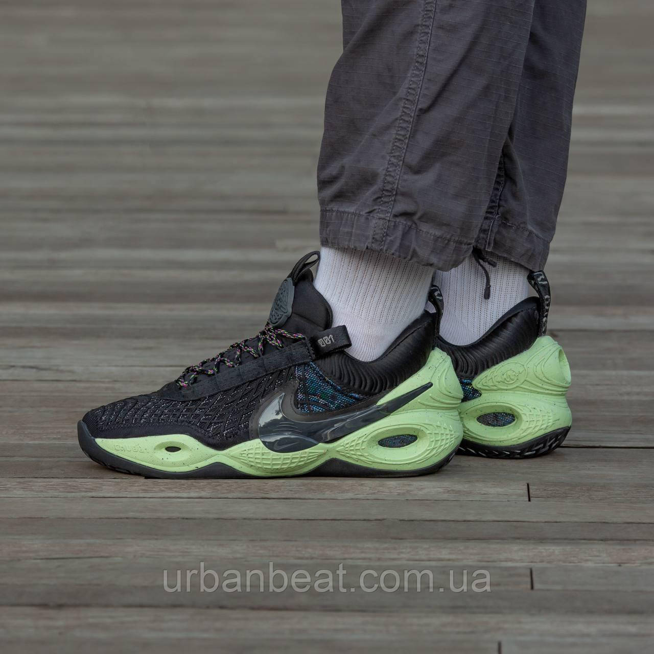 Баскетбольні кросівки Nike Cosmic Utility, фото 1