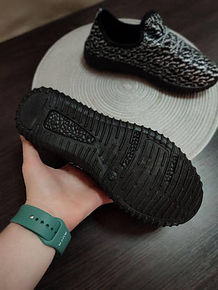 ЗНИЖКА! Літні кросівки Yeezy Boost BLACK / WHITE чоловічі із буст, фото 4