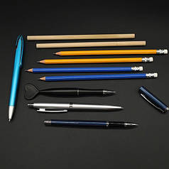Олівці, ручки
