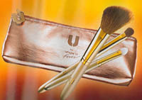 Набір кистей для макіяжу в косметичці "Ungaro" Ейвон, Avon, 02233