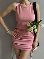 Короткое женское платье мини с затяжками по бокам (черное, белое, серое, розовое) Розовый