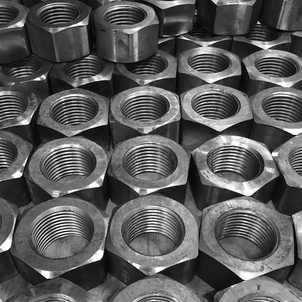 гайки під замовлення