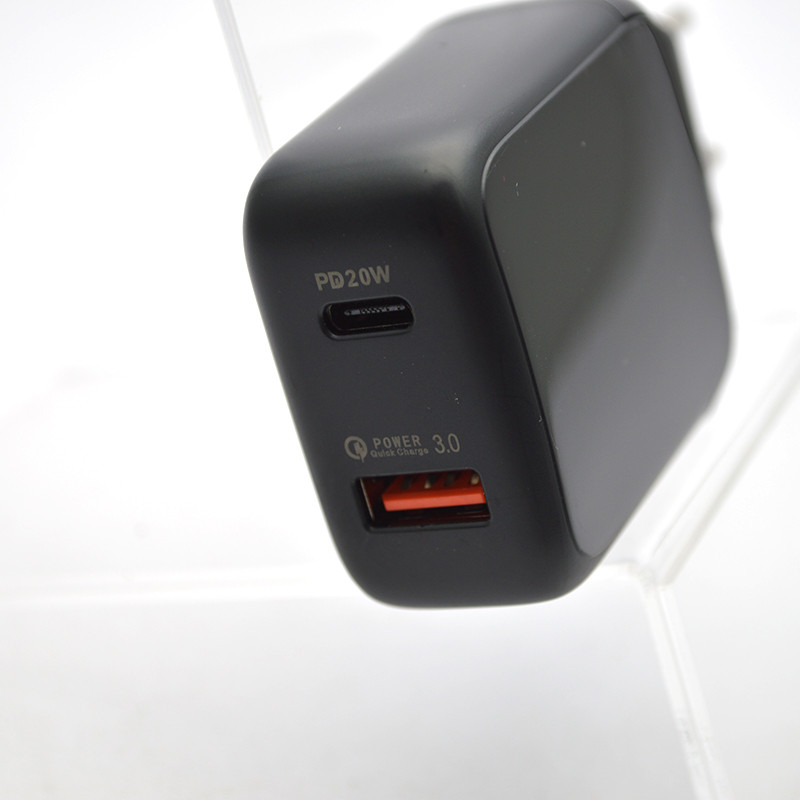 Мережевий зарядний пристрій SENTEO Z-03 PD20W+QC3.0 з кабелем Type-c to Type-c Black, фото 6
