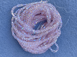 Кришталеві намистини 2мм кубик, грановані - рожевий