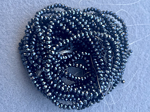 Кришталеві намистини 3*3,5мм, грановані - чорний 3