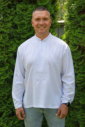 Чоловіча біла вишиванка з довгим рукавом і білою геометричною вишивкою для урочистих подій, фото 1