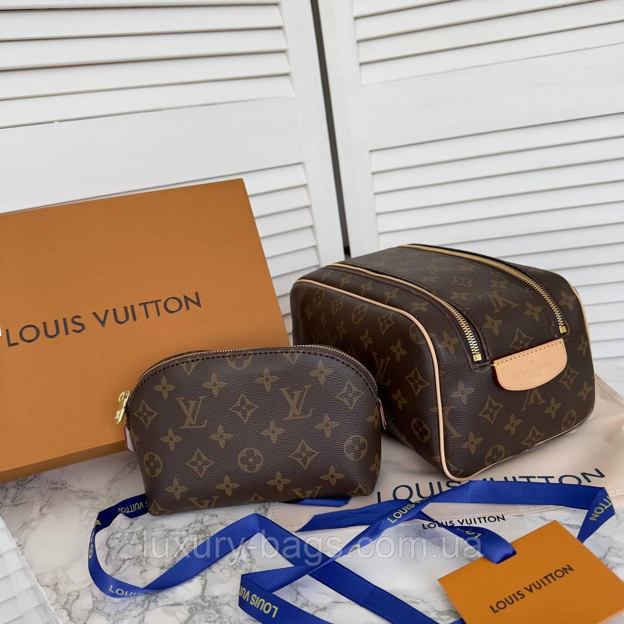 Стильний комплект — косметички Louis Vuitton/органайзер Несесер Dopp Kit