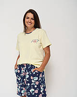 Пижама женская с шортами в цветочный принт и футболкой размер 3XL, 4XL