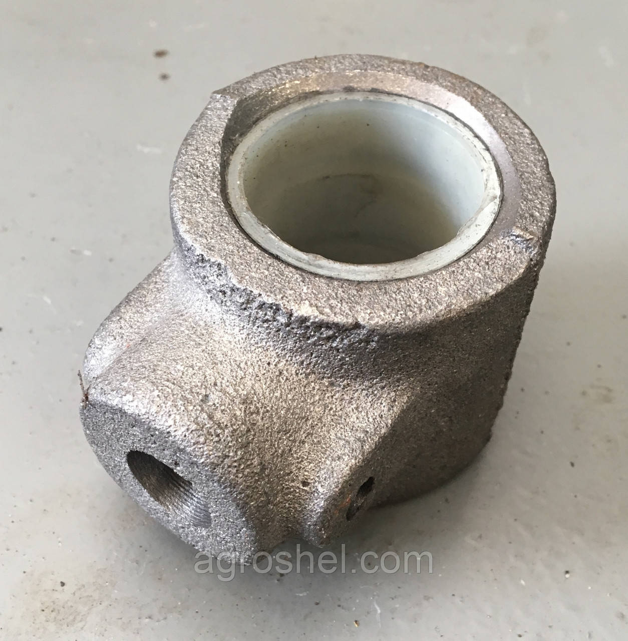 Втулка пальця шнека жатки чавунна ДОН-1500, фото 1