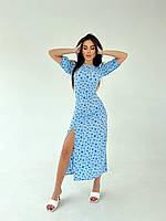 Роскошное летнее голубое платье из софта длины миди с рукавами фонариками и разрезом по ноге Цветочный Принт