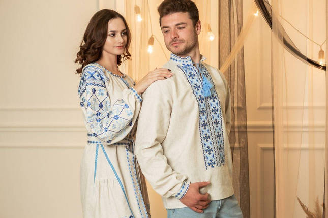 Чоловіча вишиванка біла великих розмірів з традиційною блакитною вишивкою орнаменту довгий рукав, фото 2