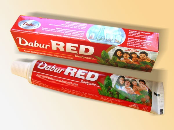 Червона Зубна паста Dabur Red Дабур Паковання 100 г.