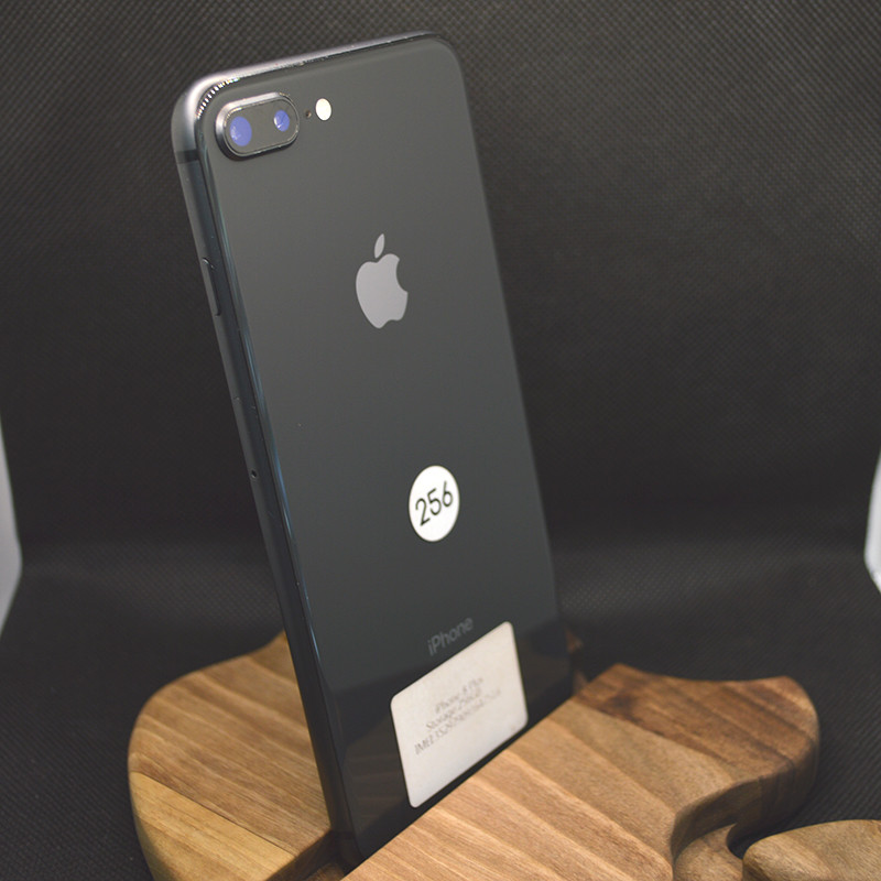 Смартфон iPhone 8 Plus 256 GB Space Gray (Grade B+) б/у