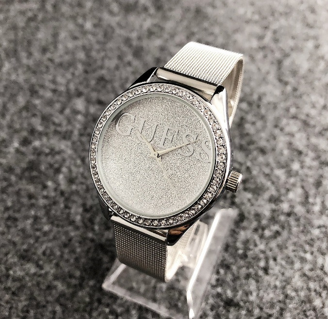 Жіночий наручний годинник Guess наручний годинник із камінчиками люкс якість на металевому ремінці