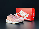 Жіночі кросівки Nike Huarache замшеві текстильні стильні молодіжні рожеві білі, фото 3
