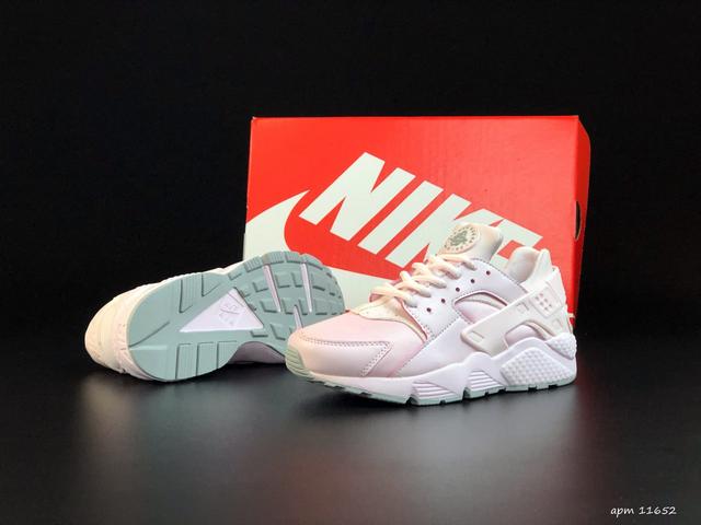 Купить Женские кроссовки Nike Huarache замшевые текстильные молодежные ...