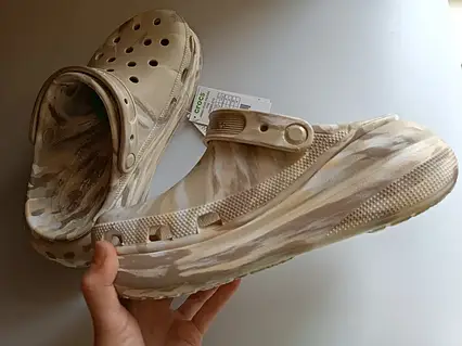 Crocs w10 hot sale