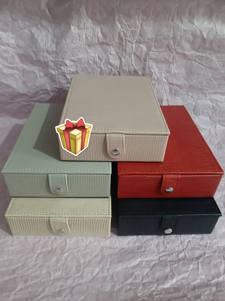 Невелика стильна скринька для коштовностей Різні кольори, фото 1