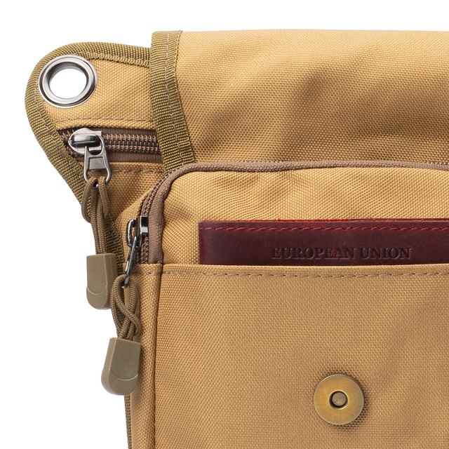 Фото тактична сумка на стегно оливкового кольору Фото тактична сумка на стегно оливкового кольору