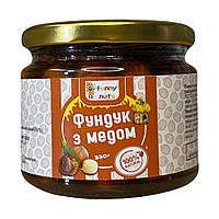Фундук з медом у скляній банці 330г.