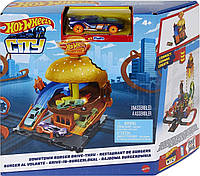 Игровой набор Хот Вилс Бургерная Hot Wheels City Burger