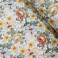 Хлопковая ткань польская оранжево-желтые цветы с зелеными листиками на белом (0534)