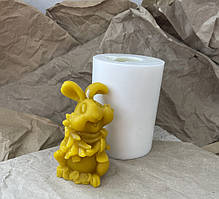 Форма для свічок - Кролик з ялинкою