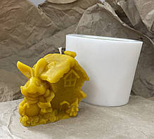 Форма для свічок - Кролик з хатинкою