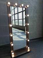 Зеркало с подсветкой напольное, для визажиста и домашних интерьеров.
