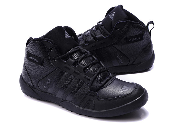 Кросівки чоловічі зимові Adidas Daroga / WNTR-044