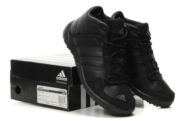 Кросівки чоловічі зимові Adidas Daroga / WNTR-046
