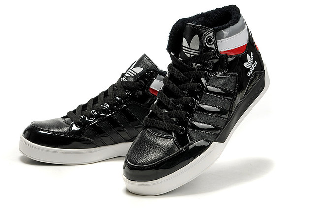 Кроссовки мужские зимние Adidas / WNTR-077