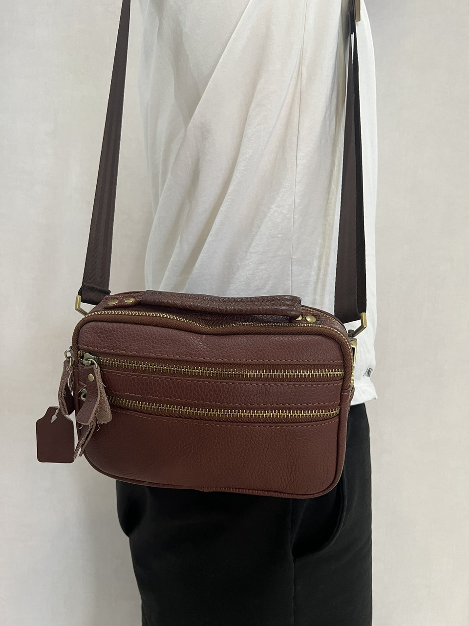 Чоловіча шкіряна сумка 30118 коричнева 14-22-7см