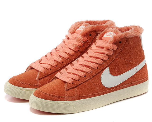 Кроссовки женские зимние Nike Blazer / WNTR-132 - фото 1 - id-p24534574