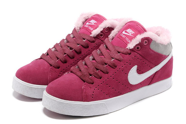 Кросівки жіночі зимові Nike Court Tour / WNTR-160
