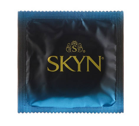 Презервативи Skyn Extra Lubricated Latex Condoms безлатексні (3 шт), фото 3