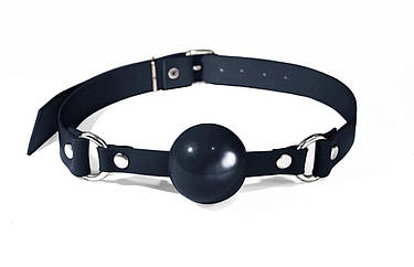 Кляп силіконовий Feral Feelings Silicon Ball Gag Black/Black, чорний ремінь, чорний кулька, фото 1