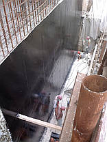 ІзоФЛЕКС-ПУ 560 ВТ/Isoflex-PU 560 BT — наделастична бітумно-поліуретанова гідроізоляція (к-т 10 л), фото 4