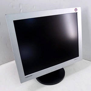 Монітор 17" 1280*1024 Samsung 172V VGA срібл.+чорн. бв з кабелями
