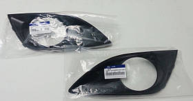 Hyundai Veloster Turbo 2012-2017 Решітка в передній бампер ліва права Нова Оригінал