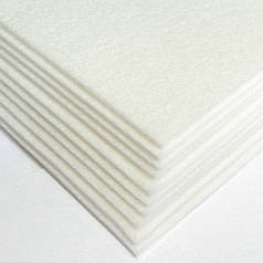 Фетр твердий лист 20х30 см, 2 мм, молочний (Китай)