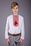 Дитяча вишиванка для хлопчика Козак із вишивкою червоно-чорного кольору