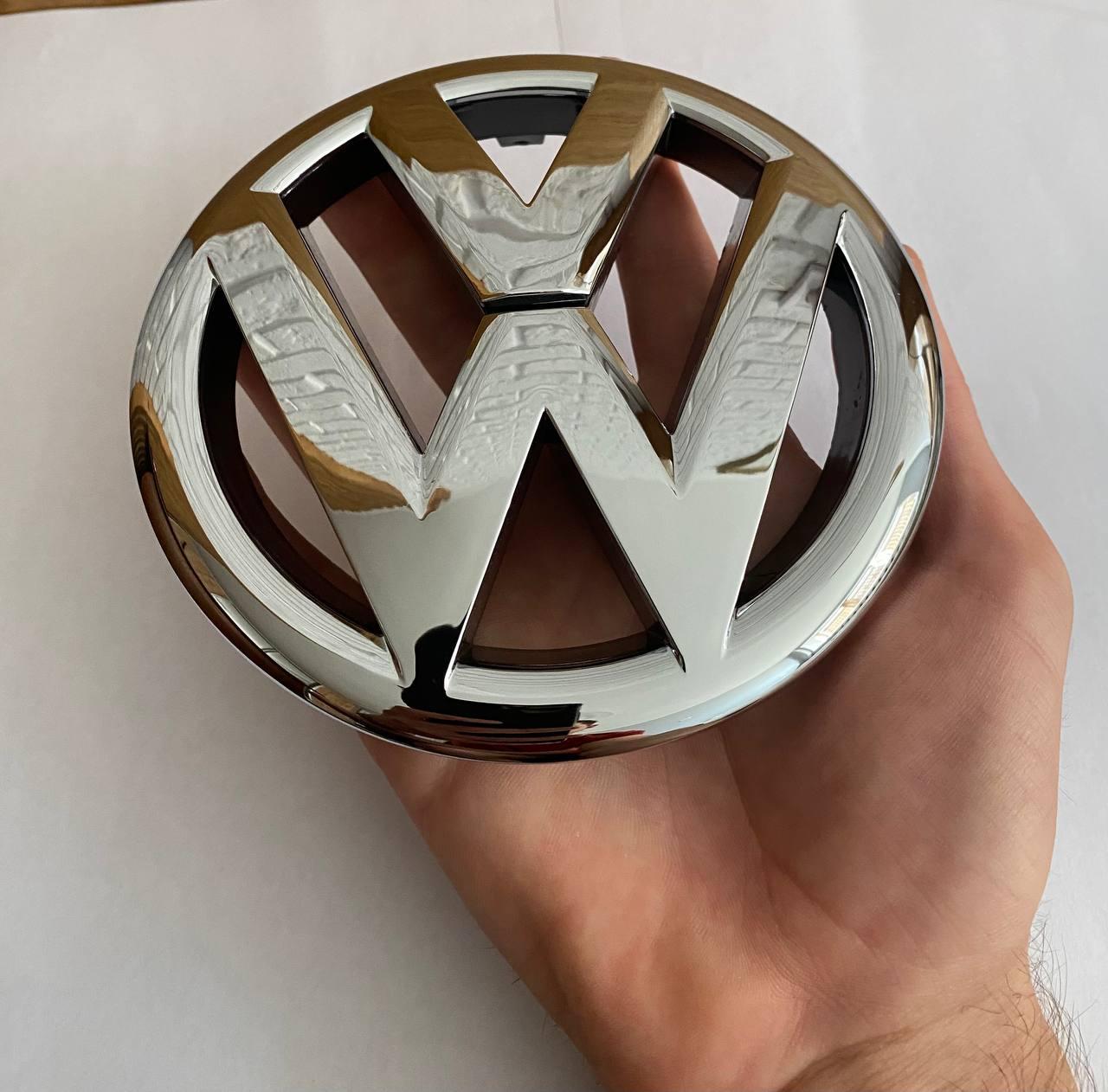 Емблема передня VW Volkswagen (Фольцваген) 130мм JETTA 6 (2010-2014) - Хром (5C6853601)