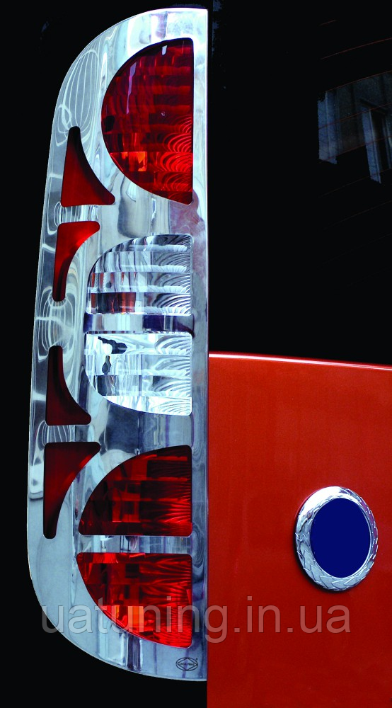 Накладки на стопи Carmos для Fiat Doblo 2005-2010 Хром накладки на ліхтарі Фіат Добло 2шт