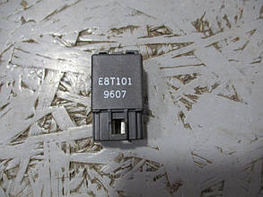 Реле палітрного насоса E8T101 (9607) 9997633 Galant 97-04r.EA Mitsubishi