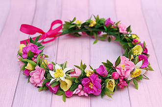 Вінок для волосся / віночок на голову з квітами жовто-рожево-малиновий 534