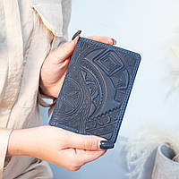 Обложка на паспорт кожаная темно-синяя с тиснением Культ Предков